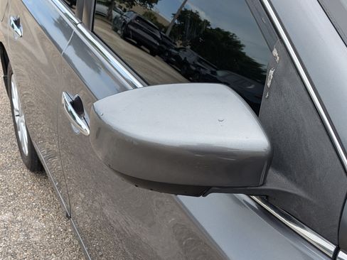 Used 2019 Nissan Sentra SV w/ Protection Package FWD image 12