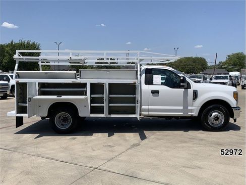 Used 2017 Ford F350 XL w/ Power Equipment Group RWD image 7