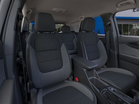 New 2026 Chevrolet TrailBlazer LT w/ LT Cold Weather Package AWD/4WD image 17