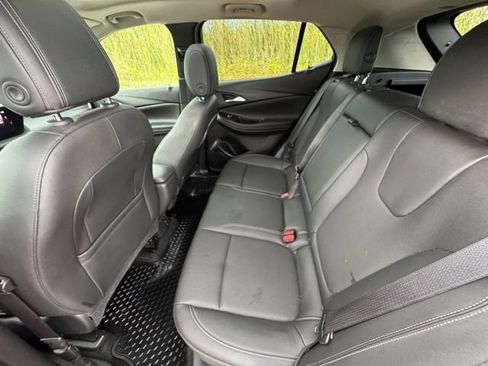 Used 2024 Buick Encore GX Sport Touring w/ Experience Buick Package FWD image 28