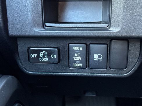 Used 2019 Toyota Tacoma TRD Off-Road image 35