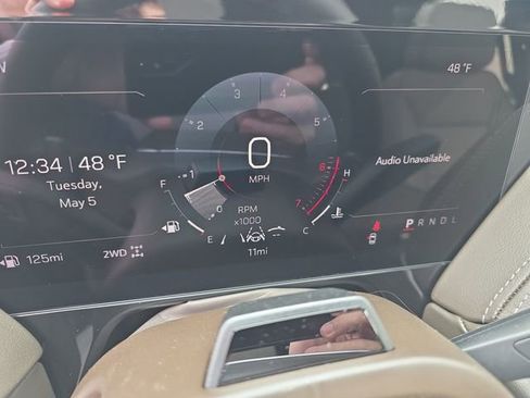 New 2026 GMC Yukon Elevation w/ Elevation Premium Package AWD/4WD image 14