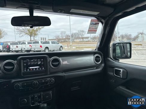 Used 2021 Jeep Wrangler Unlimited Sahara image 48