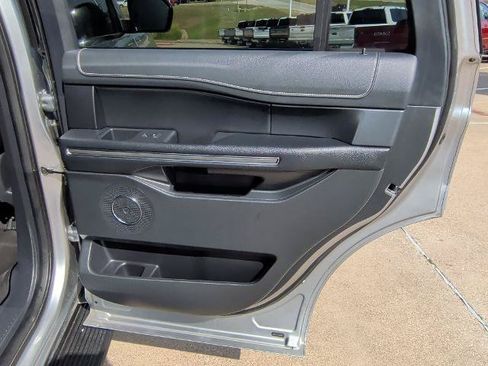 Certified 2024 Ford Expedition XLT RWD image 23