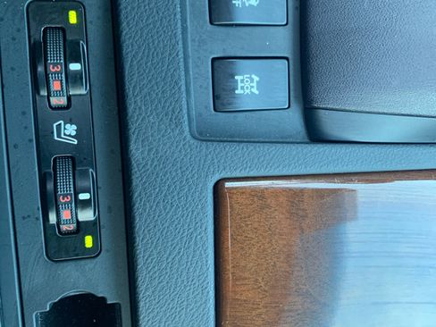 Used 2013 Lexus RX 350 AWD w/ Navigation Pkg image 23