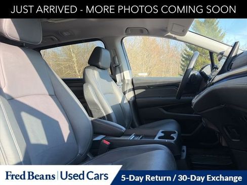 Used 2023 Honda Odyssey Touring image 16