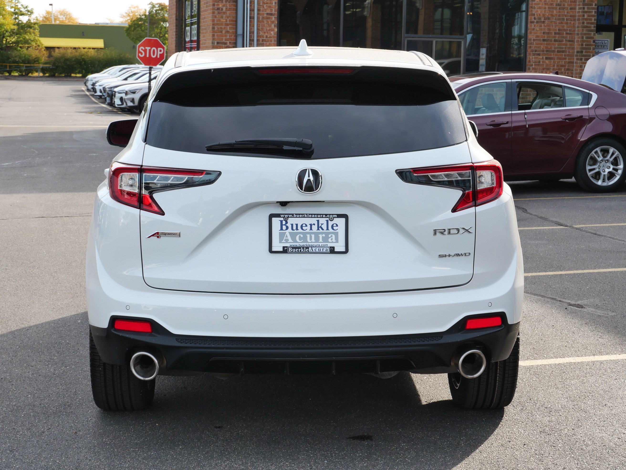 Certified 2025 Acura RDX w/ Advance Package AWD/4WD image 4