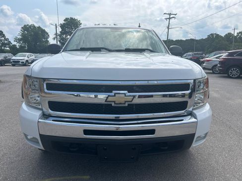 Used 2011 Chevrolet Silverado 1500 LT w/ All-Star Edition AWD/4WD image 2