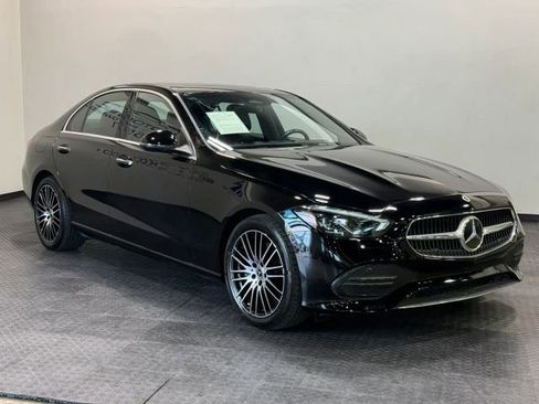 Used 2025 Mercedes-Benz C 300 Sedan image 4