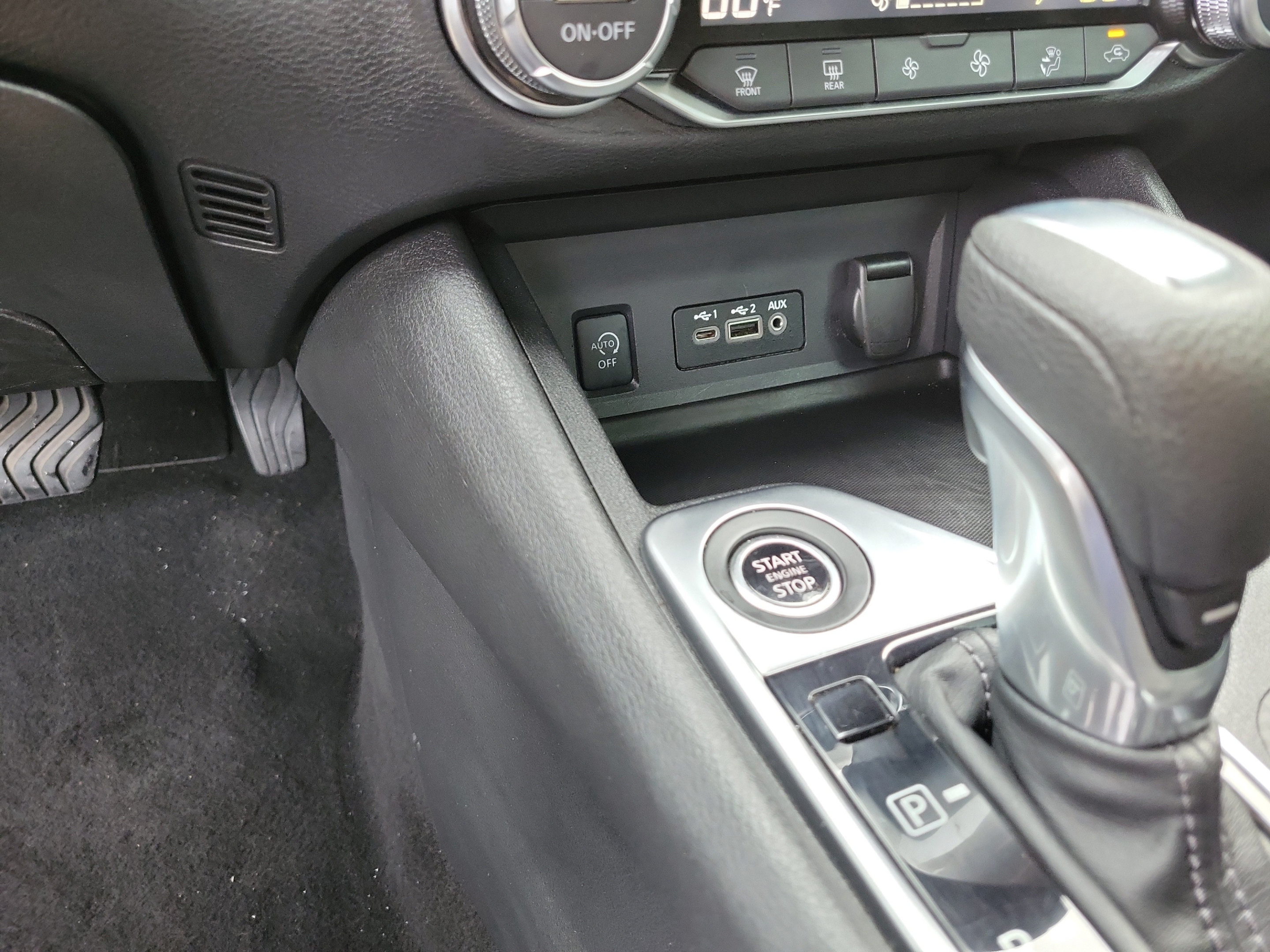 Used 2024 Nissan Sentra SV w/ All-Weather Package FWD image 21