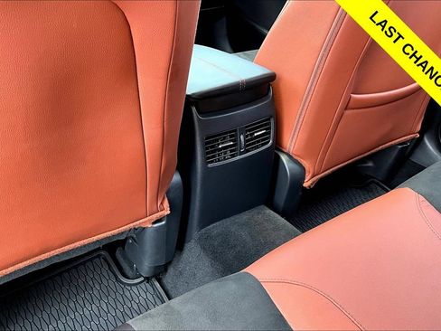 Certified 2025 MAZDA CX-30 Carbon AWD/4WD image 33