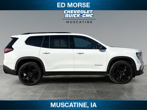 Certified 2025 GMC Acadia Elevation w/ Elevation Premium Package image 6