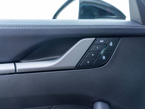 Used 2025 Porsche 911 Carrera S image 30