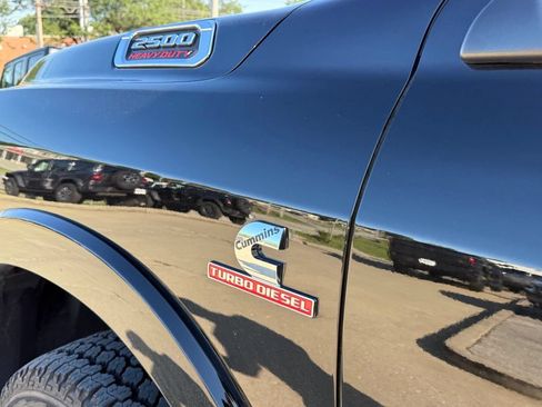 Used 2022 RAM 2500 Limited AWD/4WD image 11