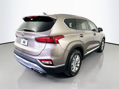 Used 2019 Hyundai Santa Fe SEL FWD image 5