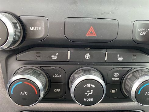 Used 2023 RAM 1500 Big Horn AWD/4WD image 15