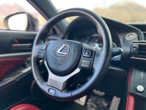 Used 2015 Lexus RC F w/ Premium Package RWD image 12