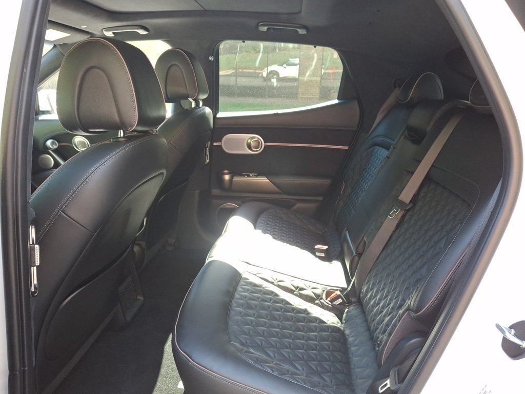 Used 2023 Genesis GV60 Performance AWD/4WD image 20