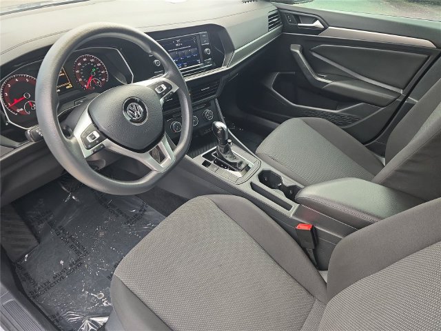 Used 2020 Volkswagen Jetta S w/ Driver Assistance Package FWD image 13