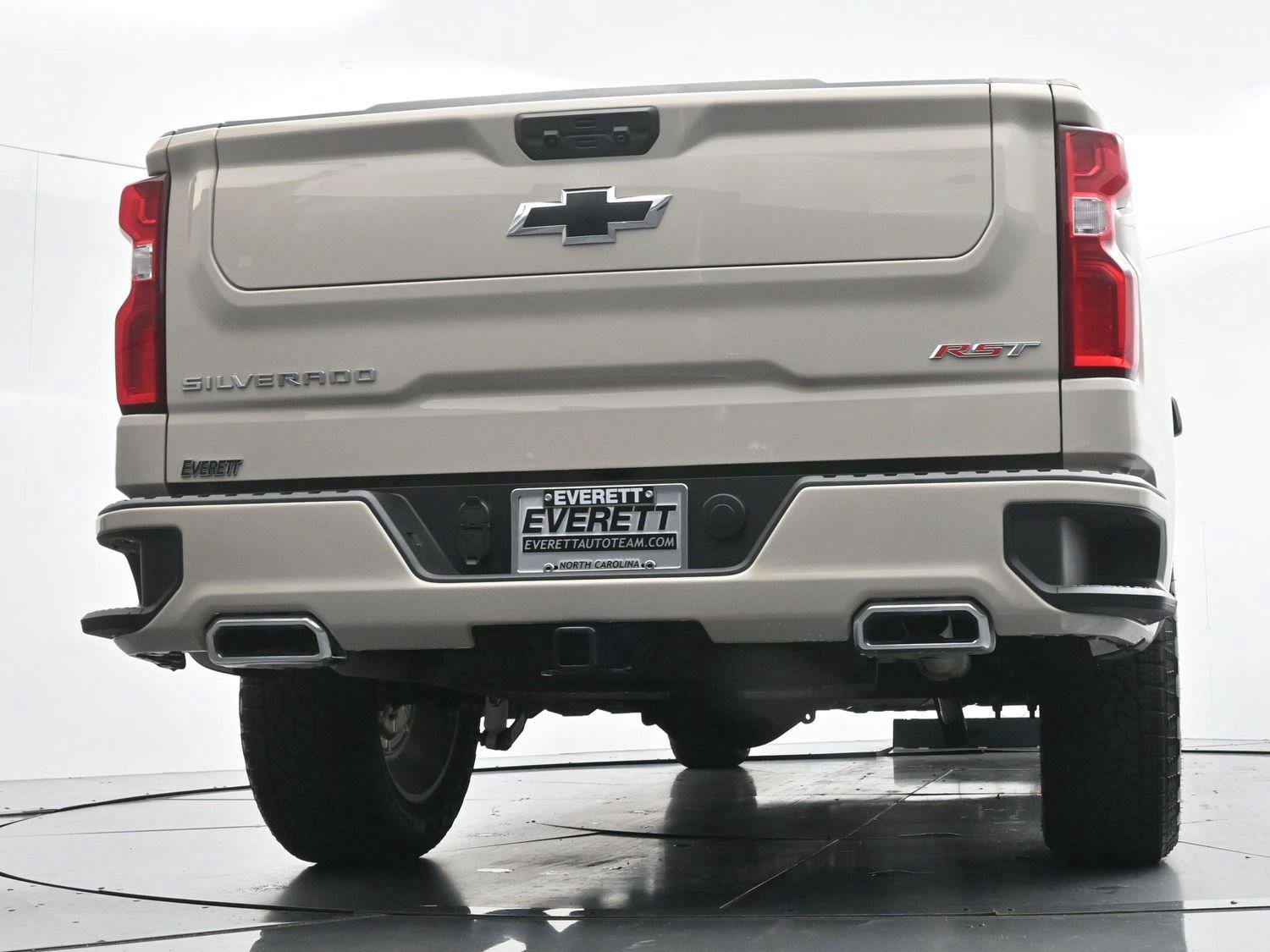 Used 2026 Chevrolet Silverado 1500 RST AWD/4WD image 49