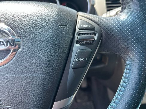 Used 2014 Nissan Murano SL AWD/4WD image 22