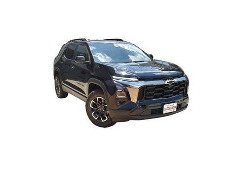 New 2026 Chevrolet Equinox ACTIV w/ Convenience Package III image 2