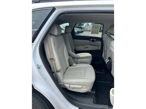 Used 2022 Kia Sorento SX image 24