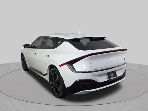 Used 2022 Kia EV6 GT-Line AWD/4WD image 38