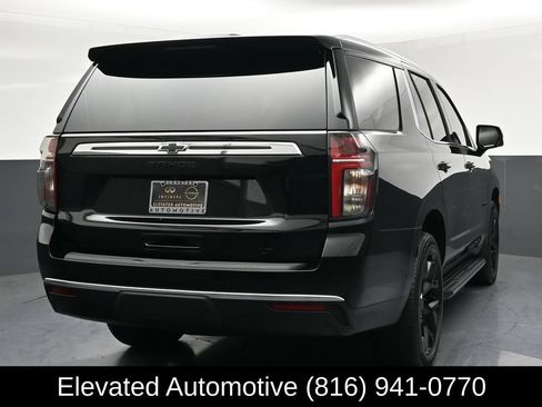 Used 2023 Chevrolet Tahoe LT w/ Luxury Package AWD/4WD image 4