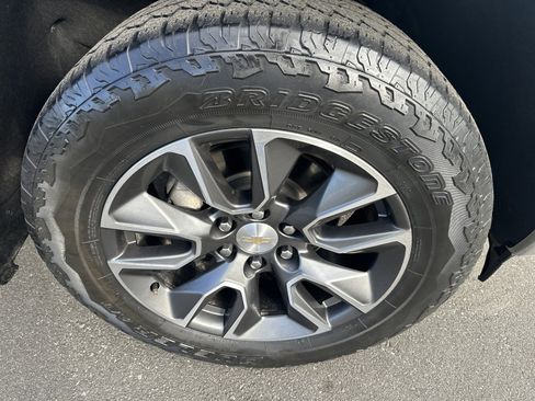 Used 2023 Chevrolet Silverado 1500 LT image 31