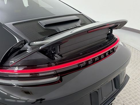 Certified 2022 Porsche 911 GT3 RWD image 34
