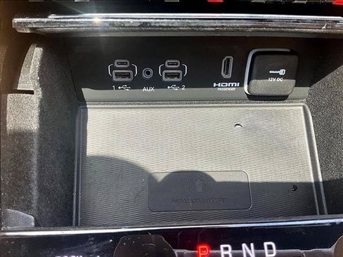 Used 2022 Jeep Grand Cherokee L Summit AWD/4WD image 26