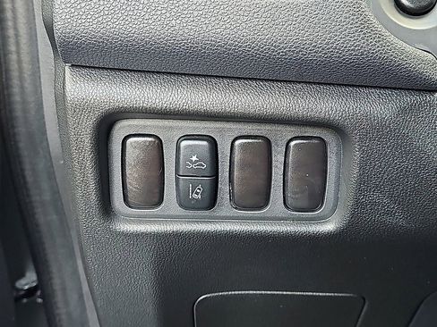 Used 2025 Mitsubishi Outlander Sport ES AWD/4WD image 23