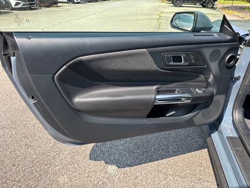 Used 2024 Ford Mustang GT RWD image 10