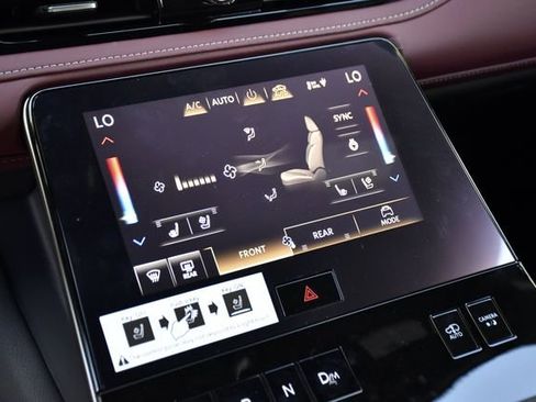 New 2026 INFINITI QX80 Autograph w/ Premium Cargo Package image 15