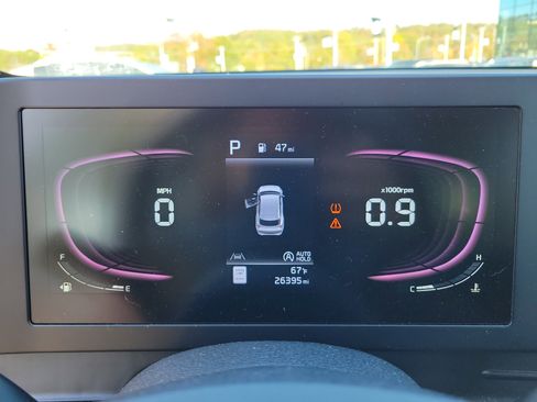 Used 2023 Kia Sportage LX image 16