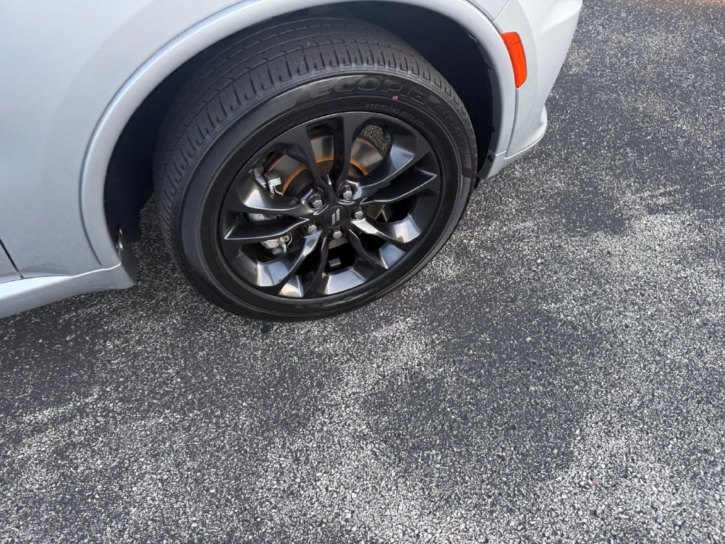 Used 2024 Dodge Durango SXT w/ SXT Blacktop Group AWD/4WD image 30