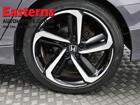 Used 2020 Honda Accord Sport image 32