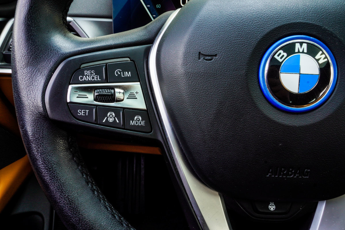 Used 2023 BMW i4 eDrive35 RWD image 31
