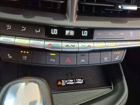 Used 2024 Cadillac CT4 Premium Luxury AWD/4WD image 21