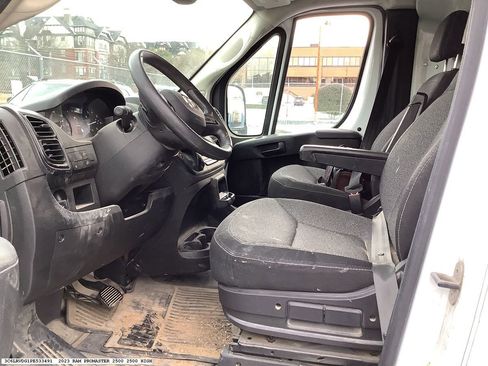 Used 2023 RAM ProMaster 2500 w/ Convenience Group image 10
