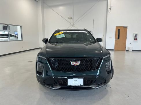 Certified 2024 Cadillac XT4 Sport AWD/4WD image 3
