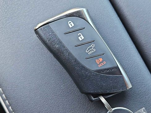 Used 2025 Lexus TX 500h AWD w/ Technology Package image 36