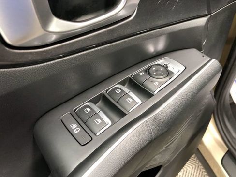 Used 2021 Kia Sorento S w/ Panoramic Sunroof Package AWD/4WD image 14