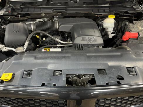 Used 2017 RAM 1500 Express w/ Black Ram 1500 Express Group AWD/4WD image 14