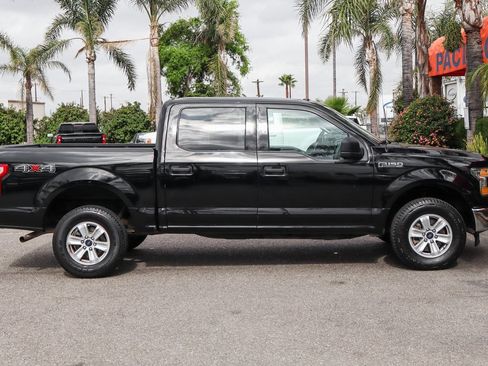 Used 2017 Ford F150 XLT image 11