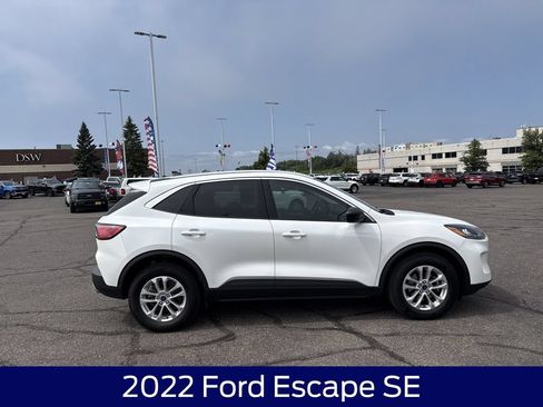 Used 2022 Ford Escape SE w/ Convenience Package AWD/4WD image 6