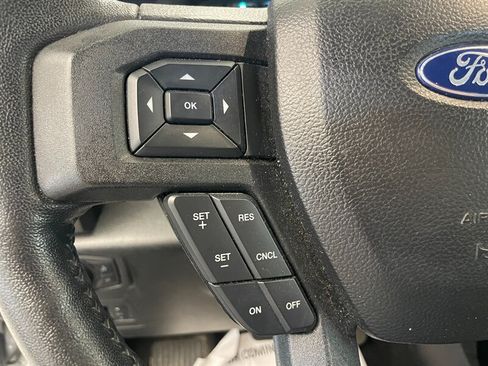 Used 2019 Ford F150 XLT w/ Equipment Group 302A Luxury AWD/4WD image 10