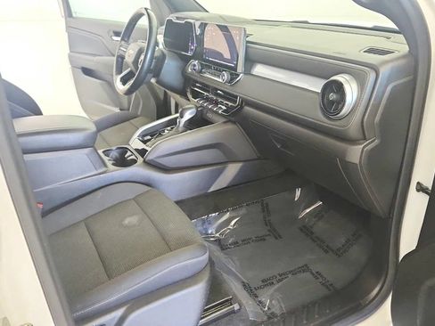 Used 2023 Chevrolet Colorado LT w/ LT Convenience Package AWD/4WD image 47
