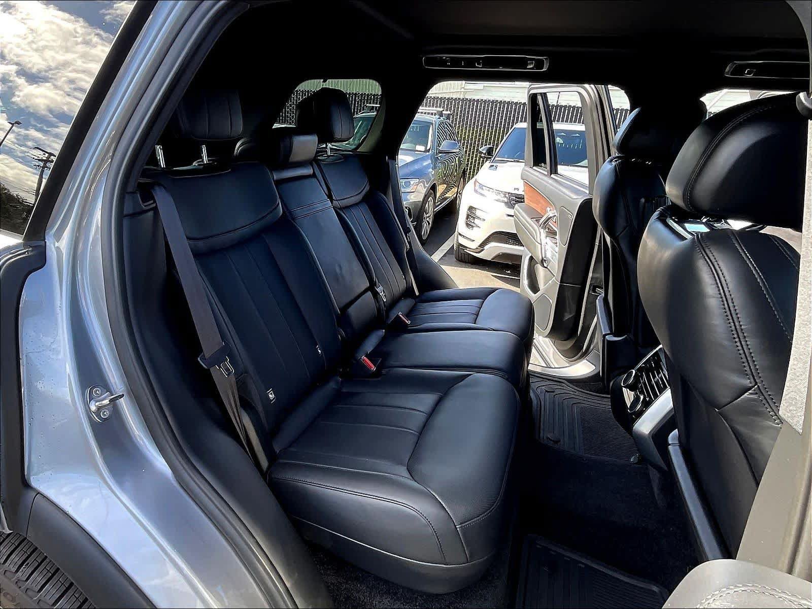 Used 2023 Land Rover Range Rover SE AWD/4WD image 29
